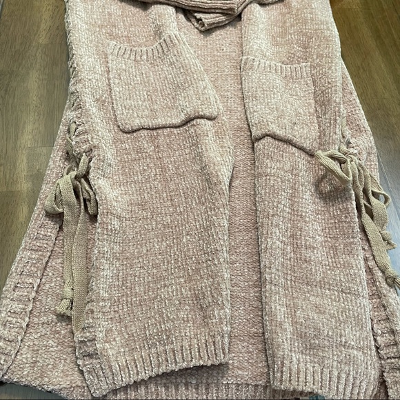Last One โ๏ธ Chenille Cardigan Duster w Pockets - Picture 5 of 7